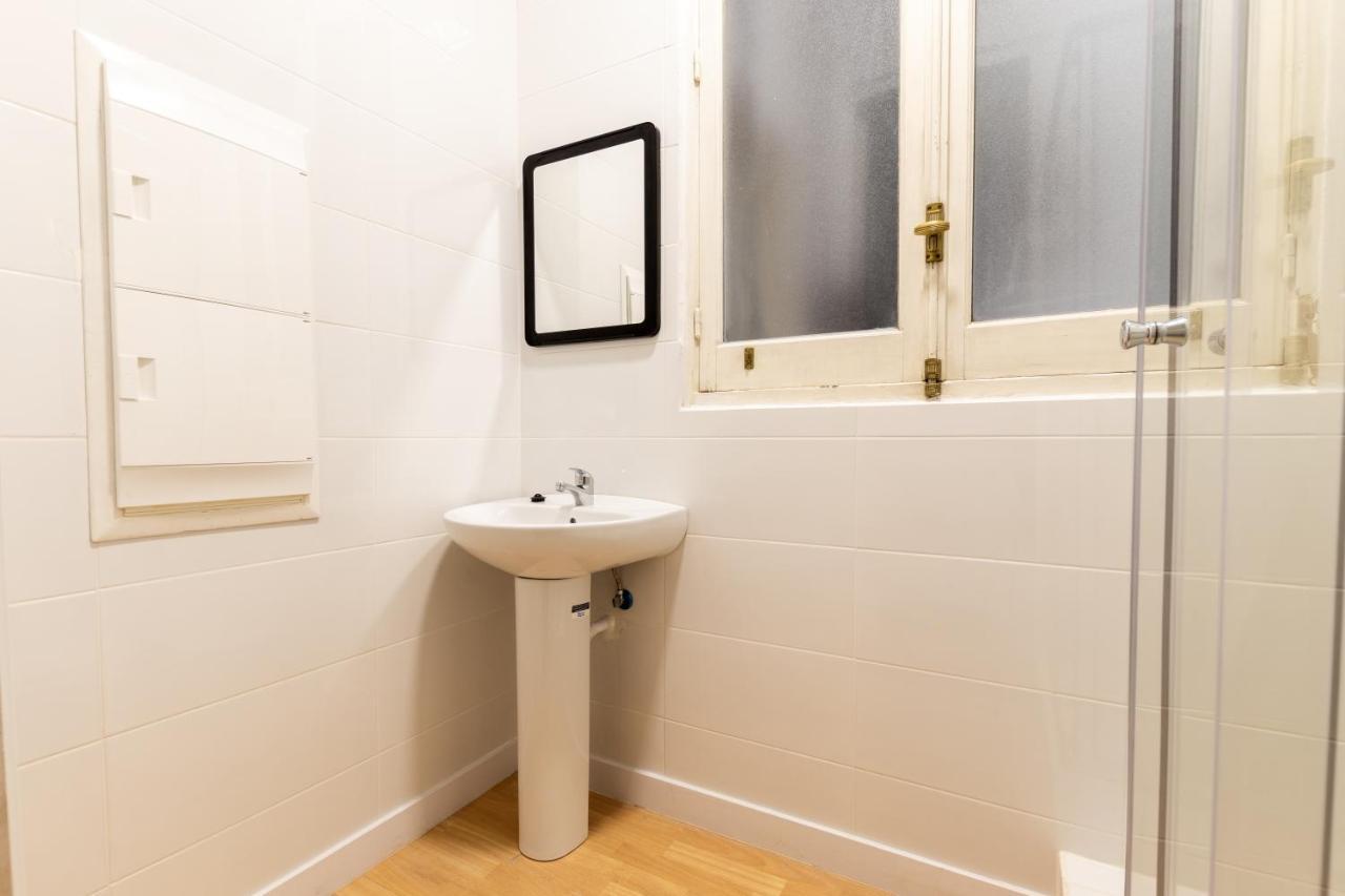 Live It Madrid Gran Via (Adults Only) Hotel Екстериор снимка